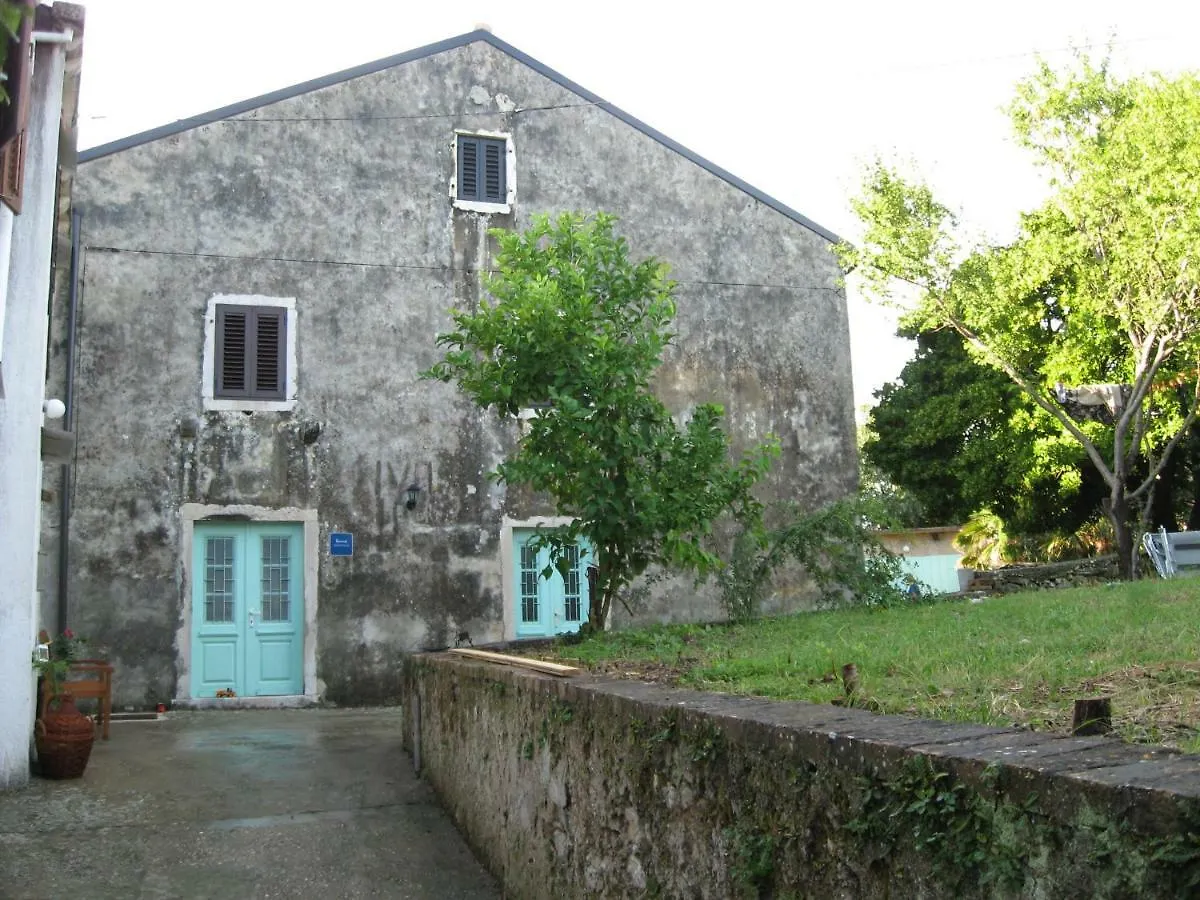 Apartment Sveti Jakov 37 Croatia